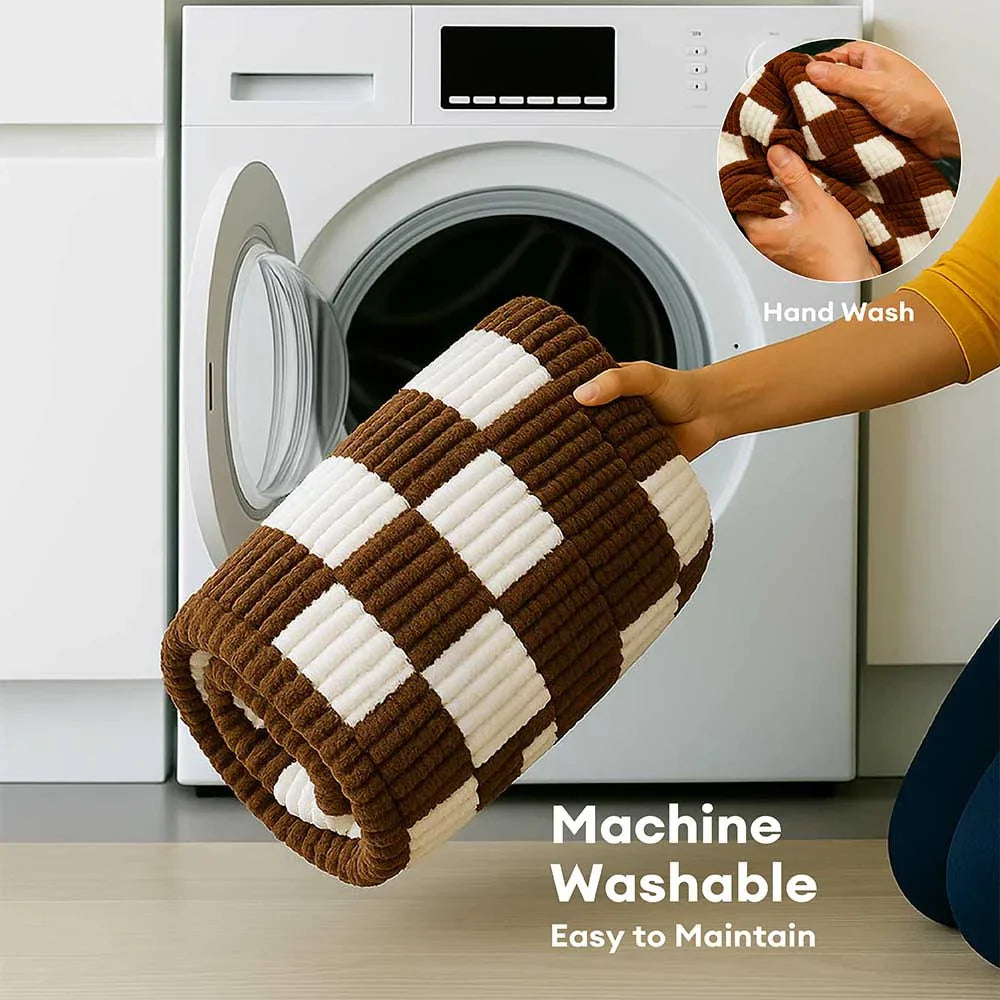 Cosy Plaid Non-Slip Dog Bed Mat for Car Seat Extender