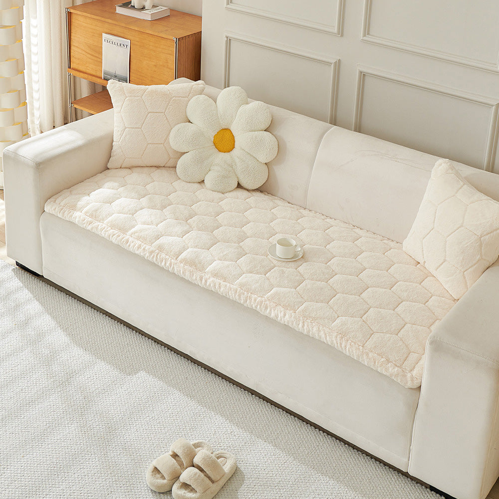 Thick Plush Hexagon-Quilted Pet Mat Non-Slip Sofa Cover