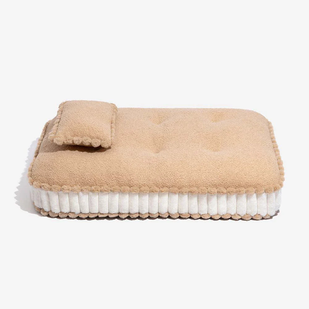 Comfy Plush Biscuit-Inspired Calming Dog Bed with Pillow – SweetNap