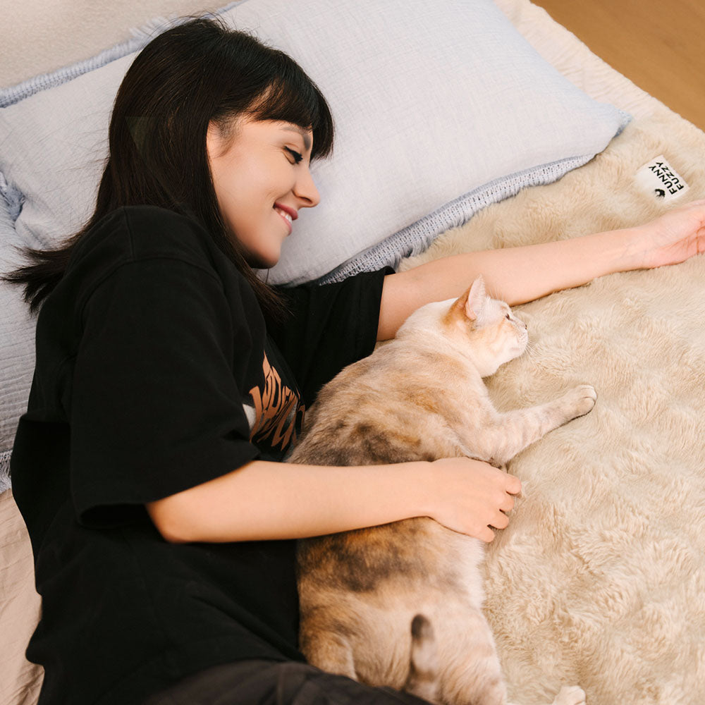 Cosy Plush Warm Washable and Portable Pet Mat - ThermoPad