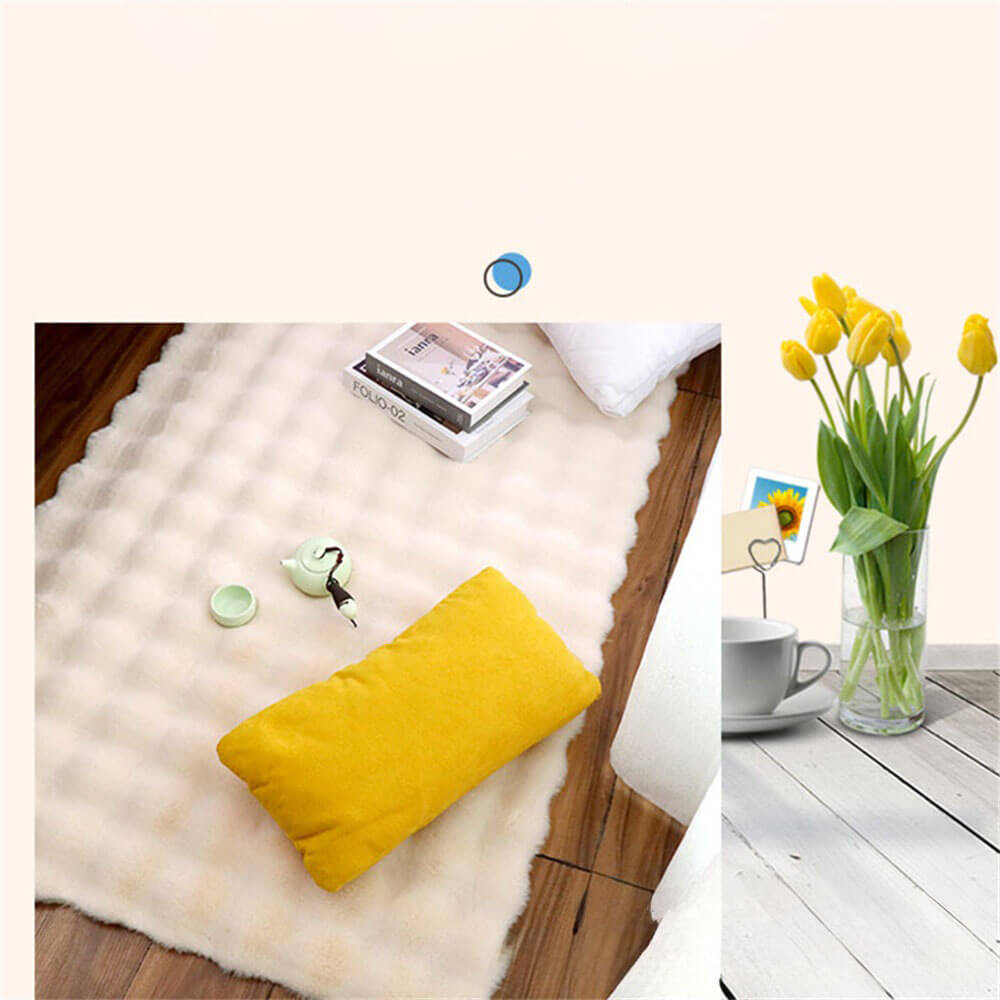 Ultra-Soft Plush Pet-Friendly Rug - Cosy & Durable for Your Home