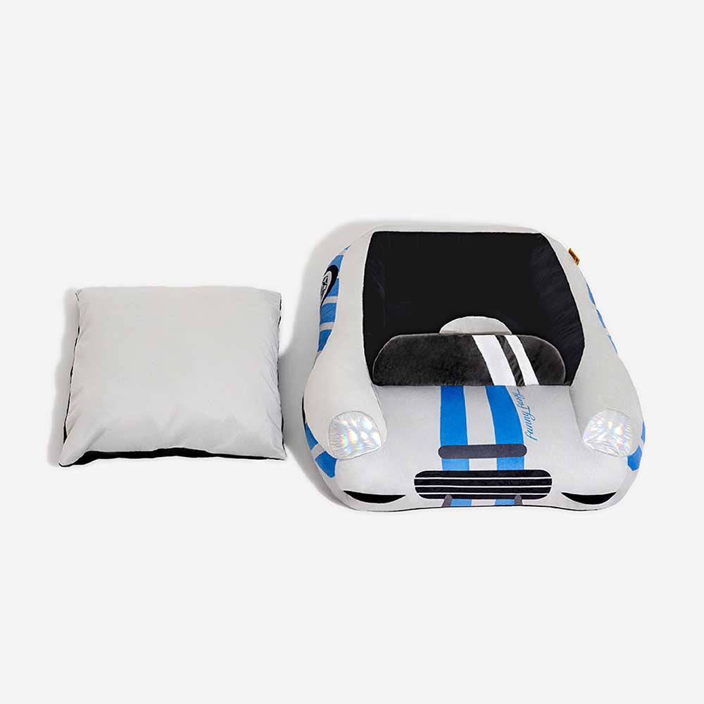 Classic Convertible Race Car Bolster Pet Bed - Fast&Fur