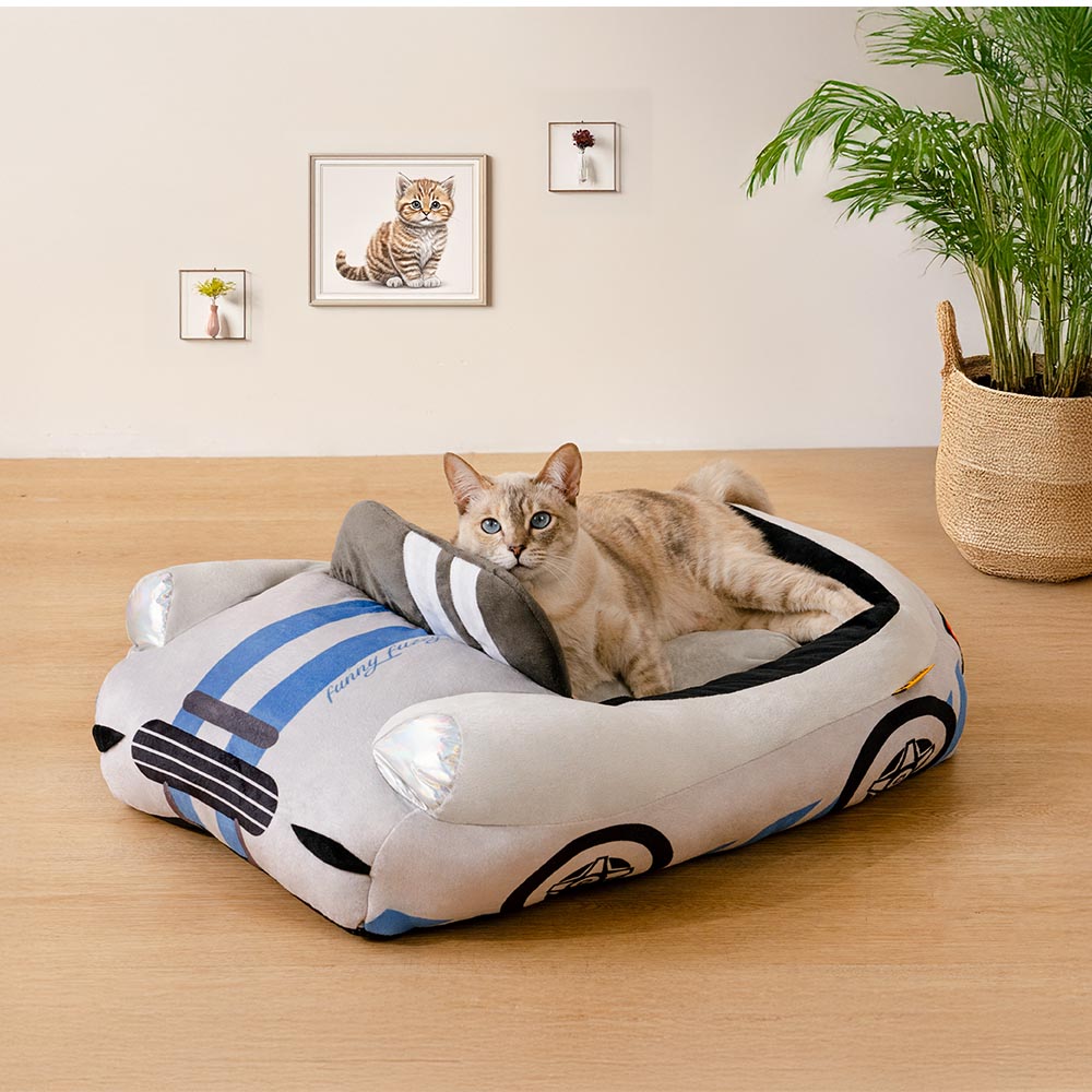Classic Convertible Race Car Bolster Cat Bed - Fast&Fur