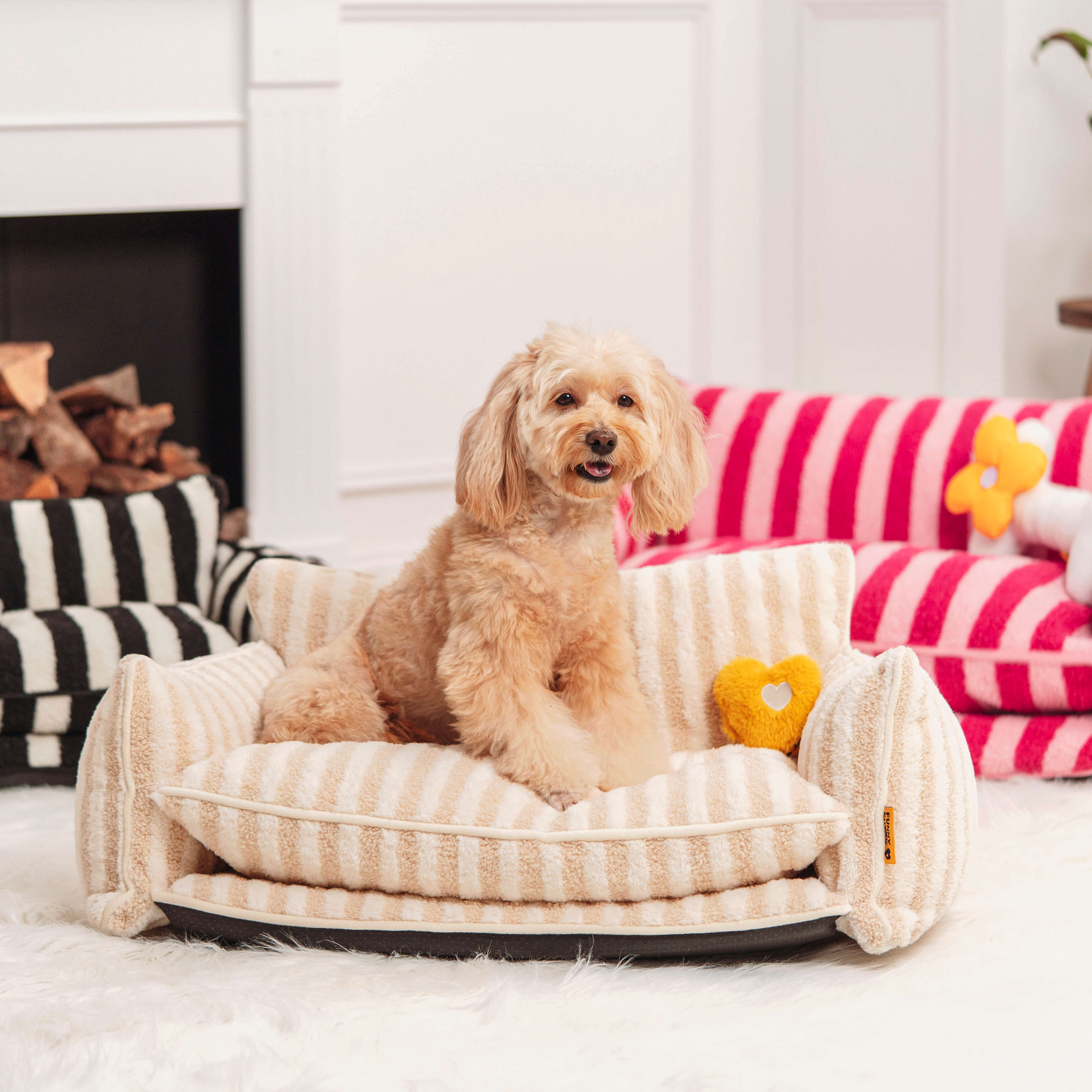 Trendy Striped Faux Lambswool Double Layer Garden Outdoor Dog & Cat Sofa Bed