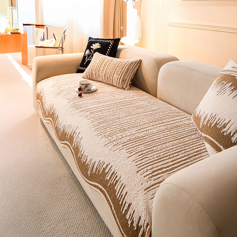 Modern Abstract Lines Plush Sofa Cover with Wavy Edges