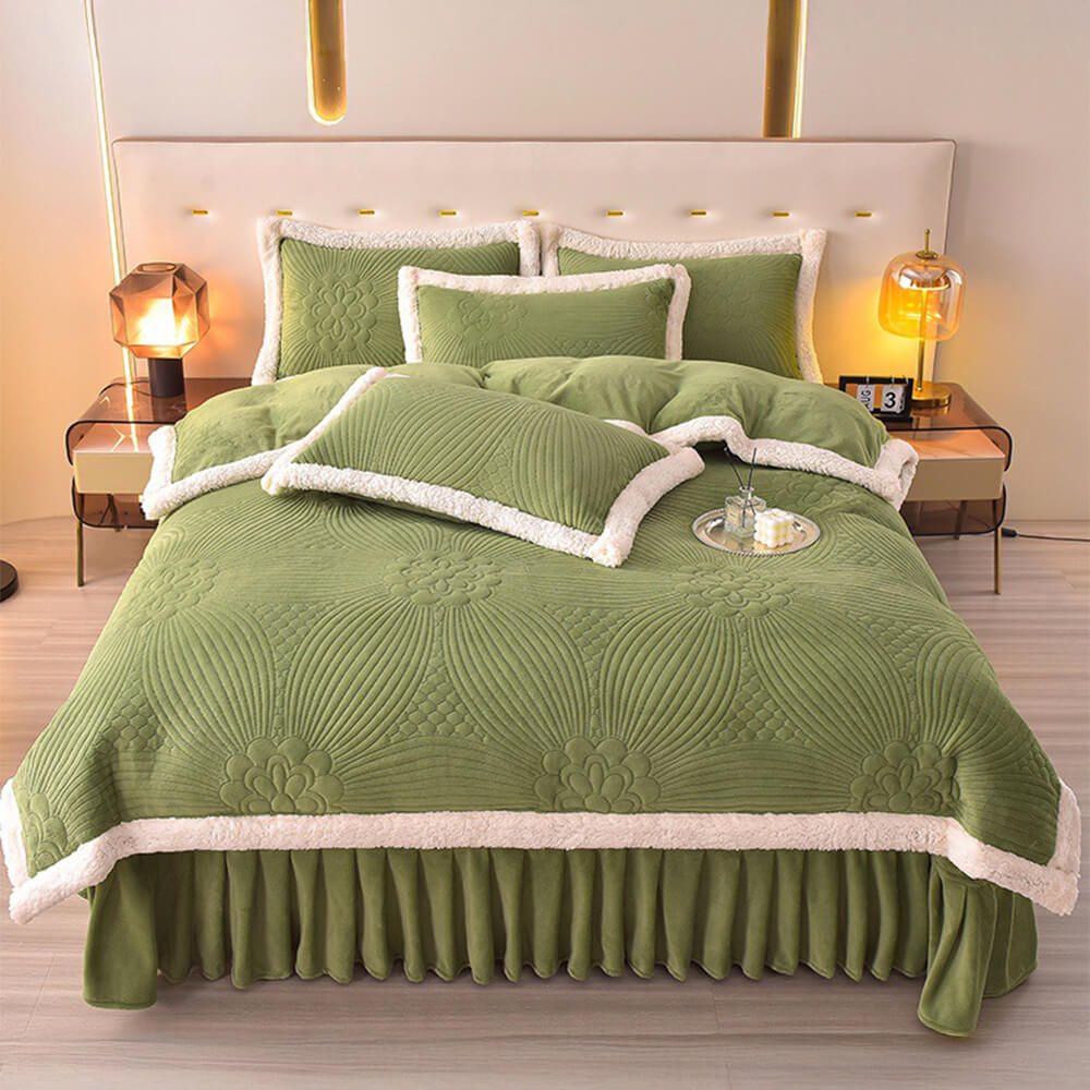 Floral Quilted Cosy Thickened Milk Fleece Bed Skirt Set