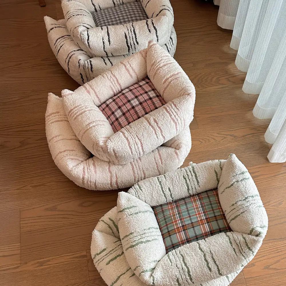 Modern Plaid Plush Thickened Square Calming Dog Bed