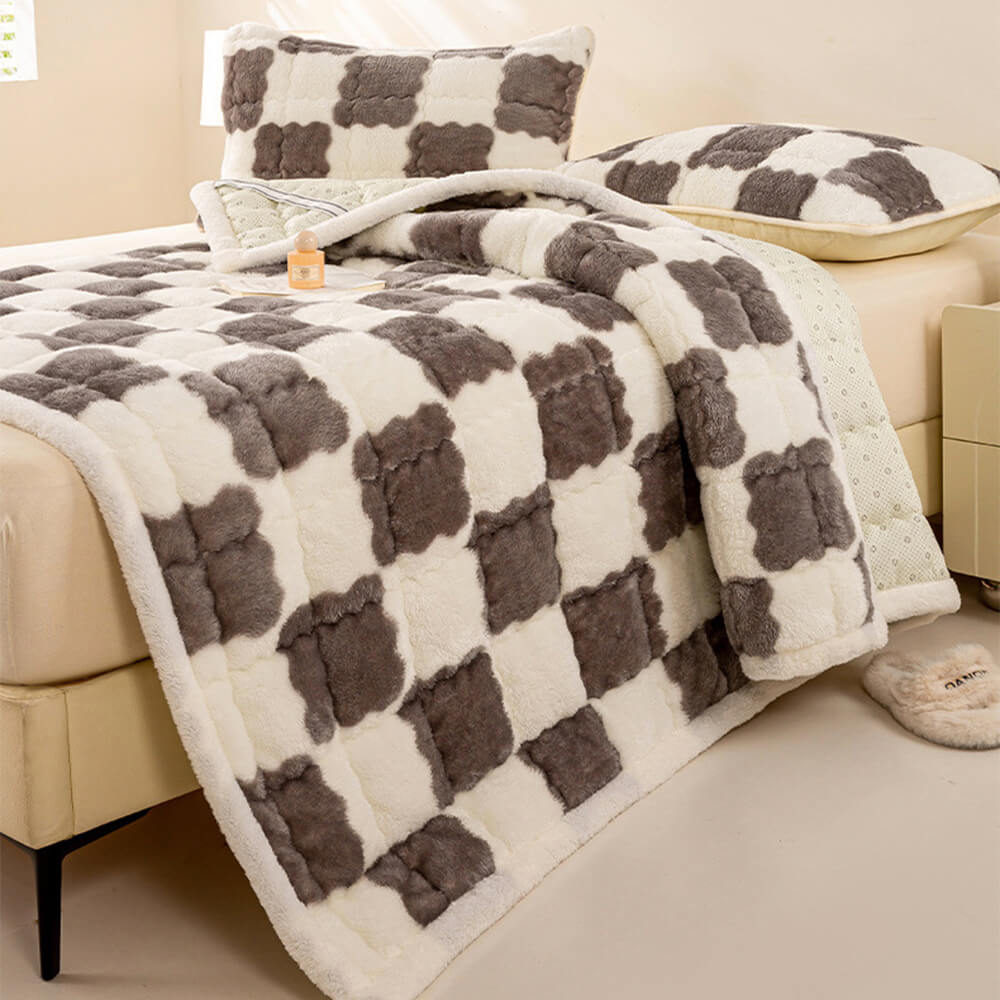 Warm Chequerboard Plush Mattress Topper and Pillowcase