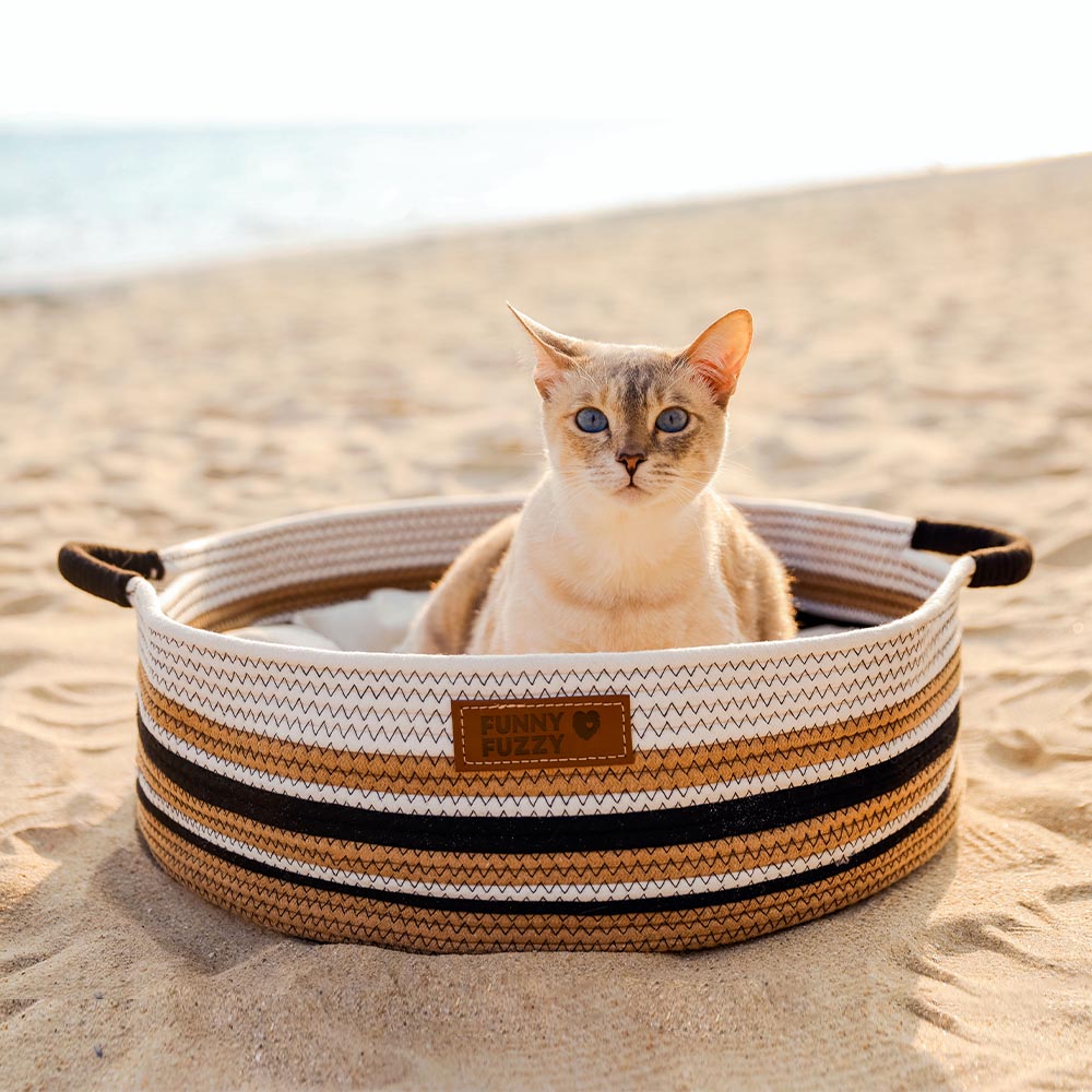 Handcrafted Stripe Calming Pet Bed - Timeless Nest