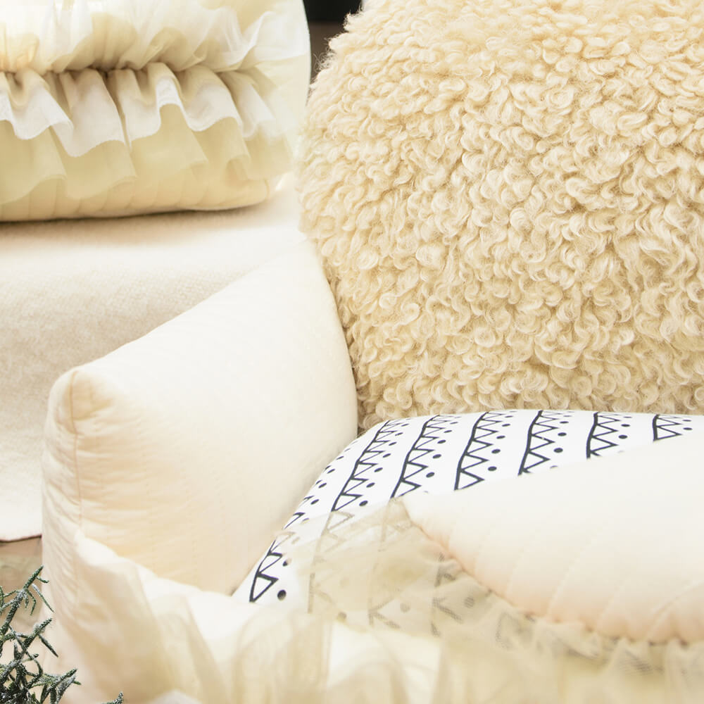 Nordic Soft Faux Lamb wool Ultra-Warm Dog Bed