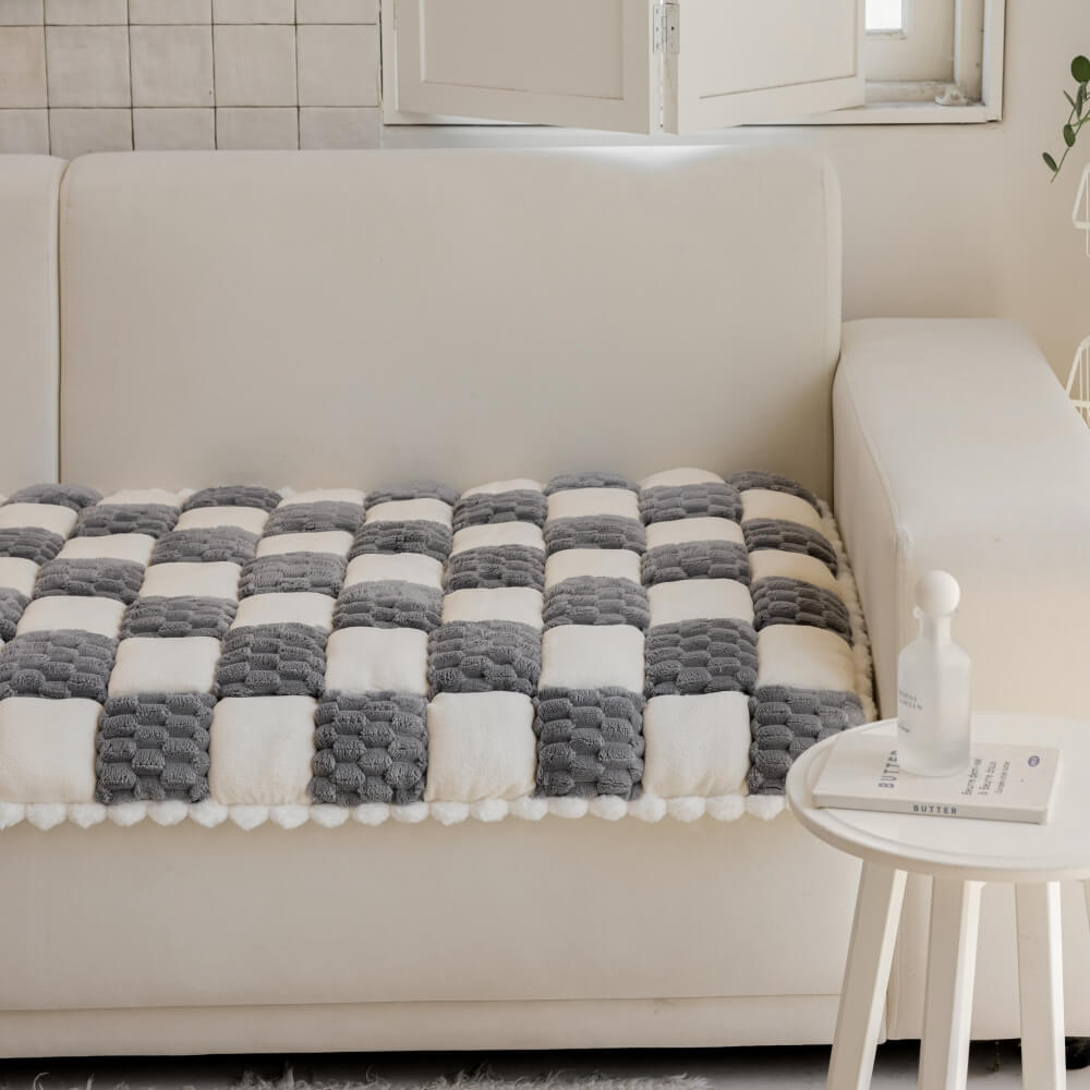 Plush Handmade Colour Block Dog Mat Soft Furniture Protector Non-Slip Sofa Cover