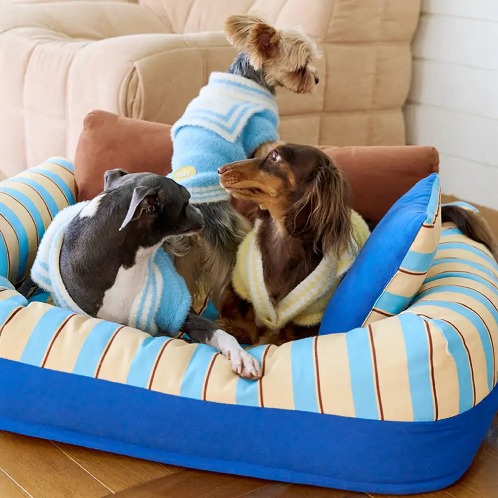 Trendy Striped Cosy Orthopaedic Dog Sofa Bed - Snug Couch