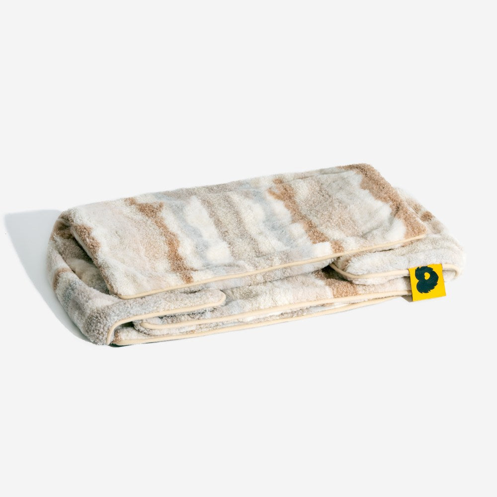 Trendy Striped Faux Lambswool Double Layer Dog & Cat Sofa Bed - Home Office
