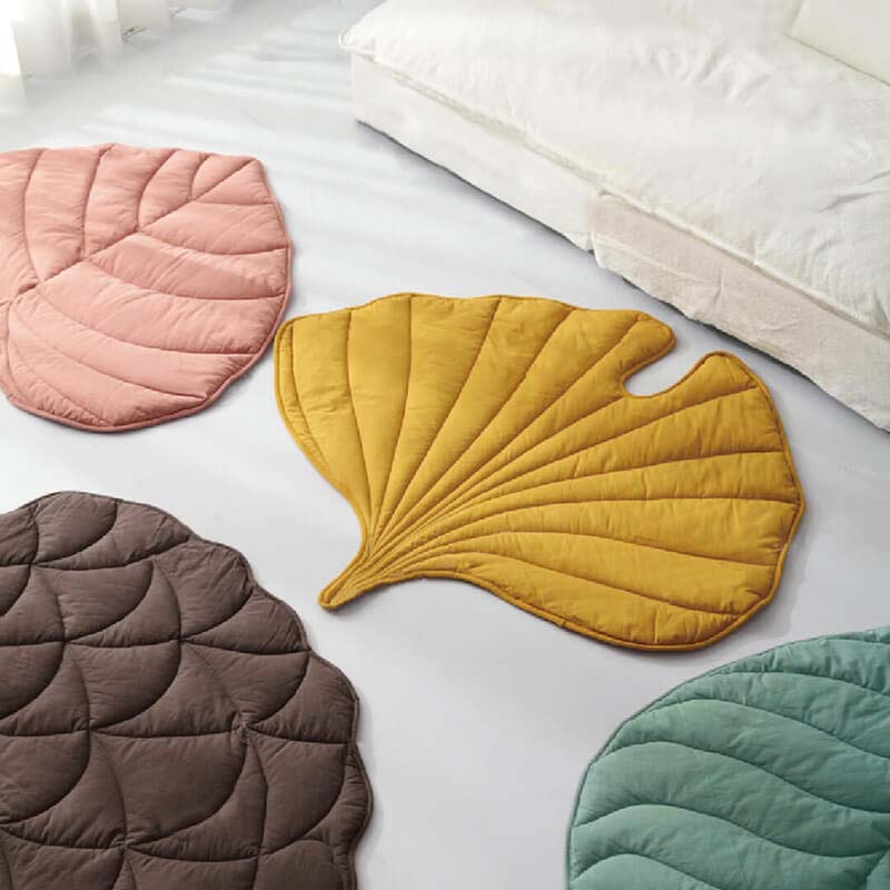 Calming Dog Blanket - Leaf Shape