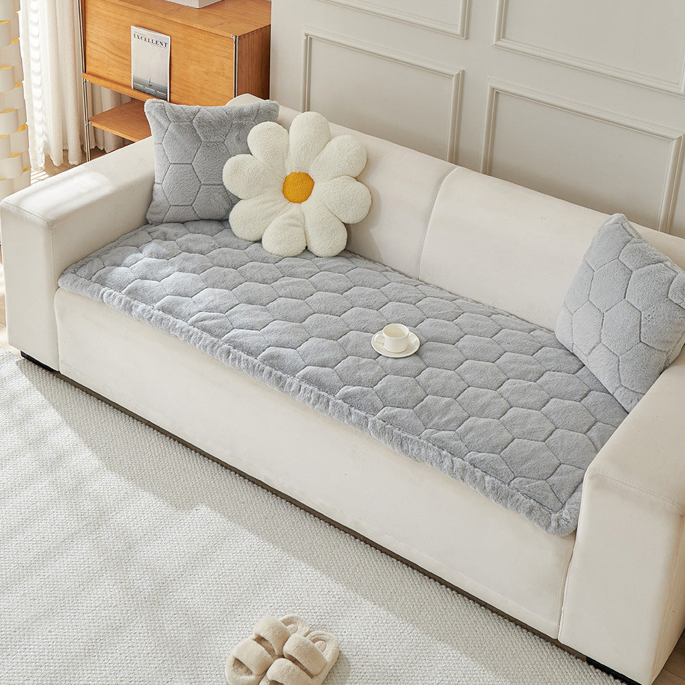 Thick Plush Hexagon-Quilted Pet Mat Non-Slip Sofa Cover