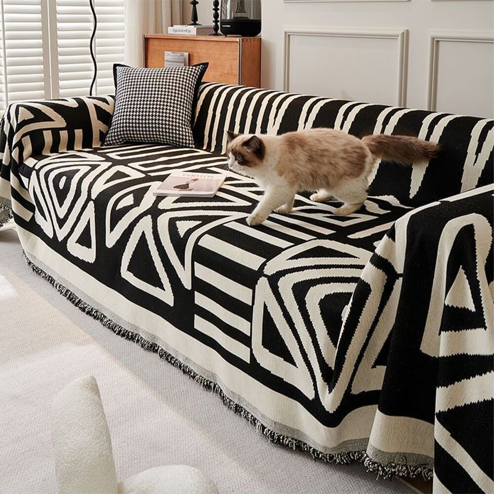 Five-Colour Geometric Sofa Cover - Bold Patterns for a Modern Look