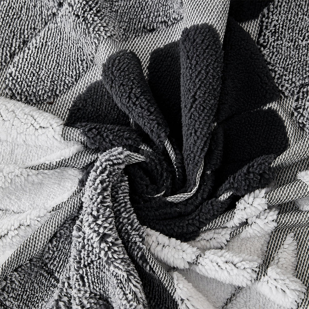 Pet-Friendly Thickened Soft Plush Leaf-Patterned Sofa Throw Sofa Cover