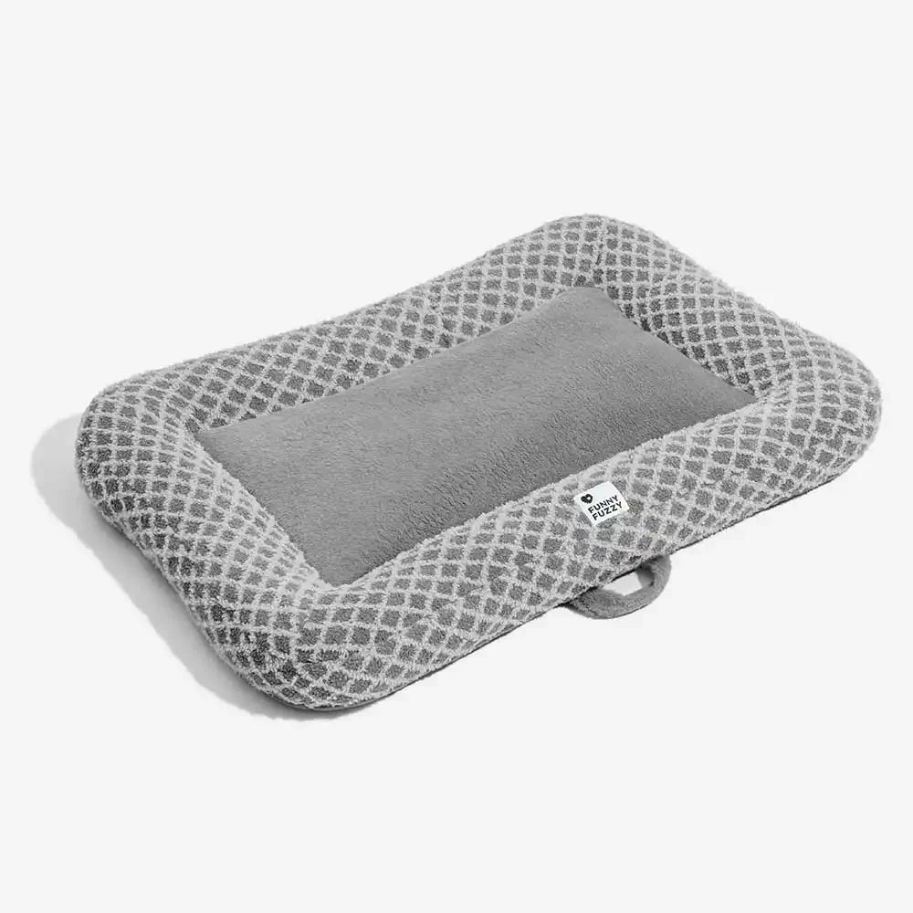 Diamond Plaid Dual-Sided Multi-Use Plush Pet Mat - ComfyEase