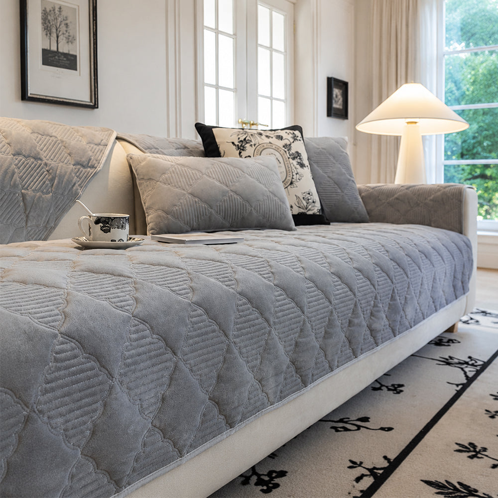 Soft Plush Velvet Star-Pattern Quilted Non-Slip Sofa Cover