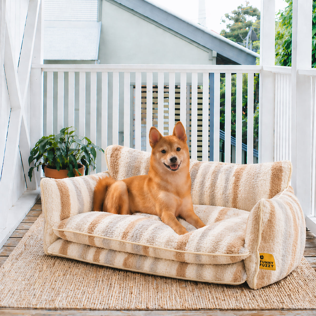 Trendy Striped Faux Lambswool Double Layer Dog Sofa Bed