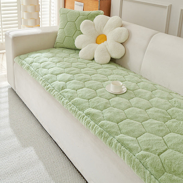 Thick Plush Hexagon-Quilted Pet Mat Non-Slip Sofa Cover