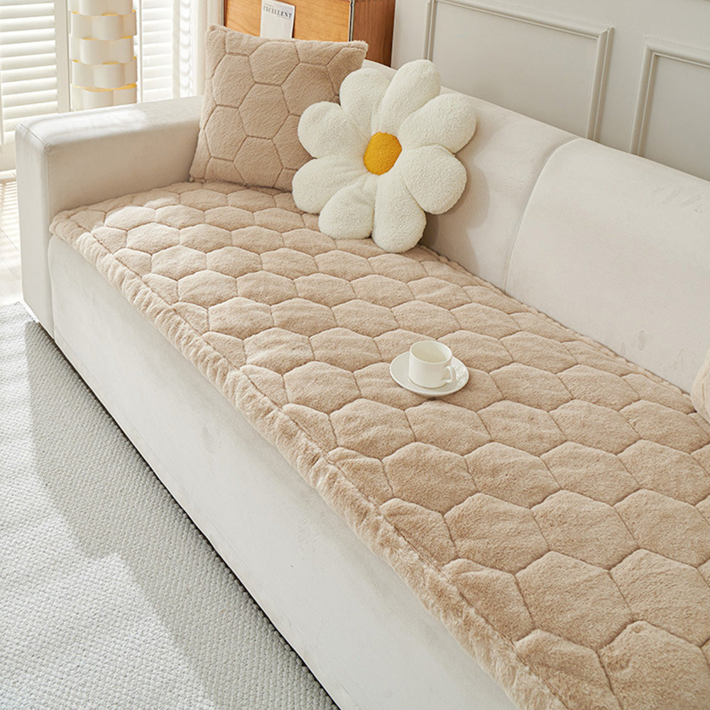 Thick Plush Hexagon-Quilted Pet Mat Non-Slip Sofa Cover