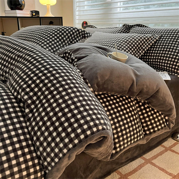 Anti-Static Cosy Plaid Milk Velvet Bed Sheet Set