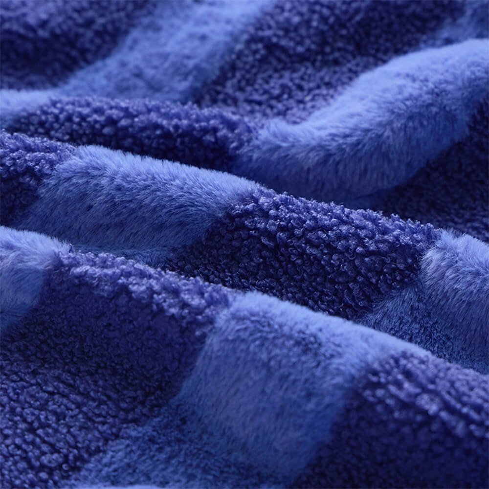 Dual-Sided Cosy Striped Bed Sheet Set