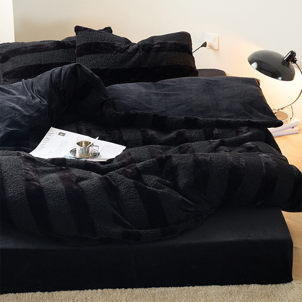 Dual-Sided Cosy Striped Bed Sheet Set