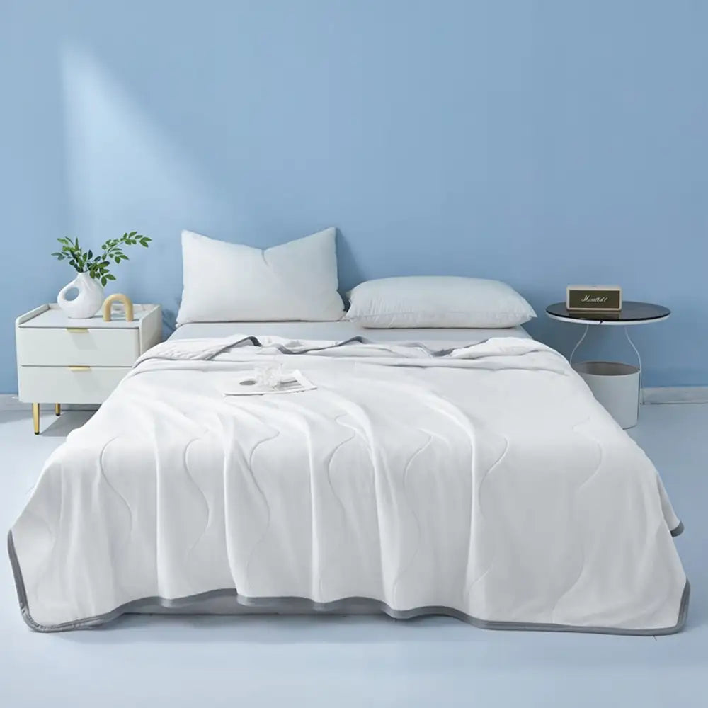 Cooling Ice Silk Double-Sided Heat-Absorbing Blanket - Wave