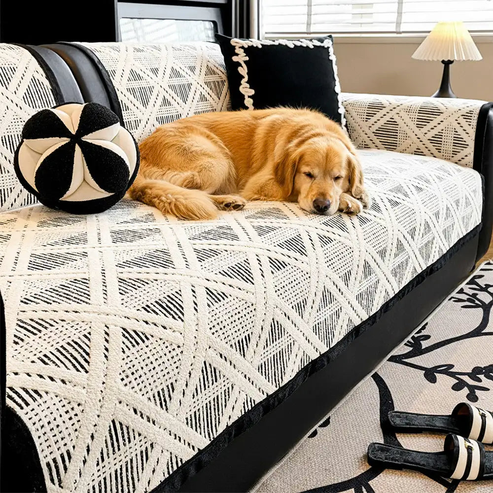 Creative Plaid Pattern Anti-Cat Scratch And Non-Slip Sofa Cover - Suitable For All Seasons
