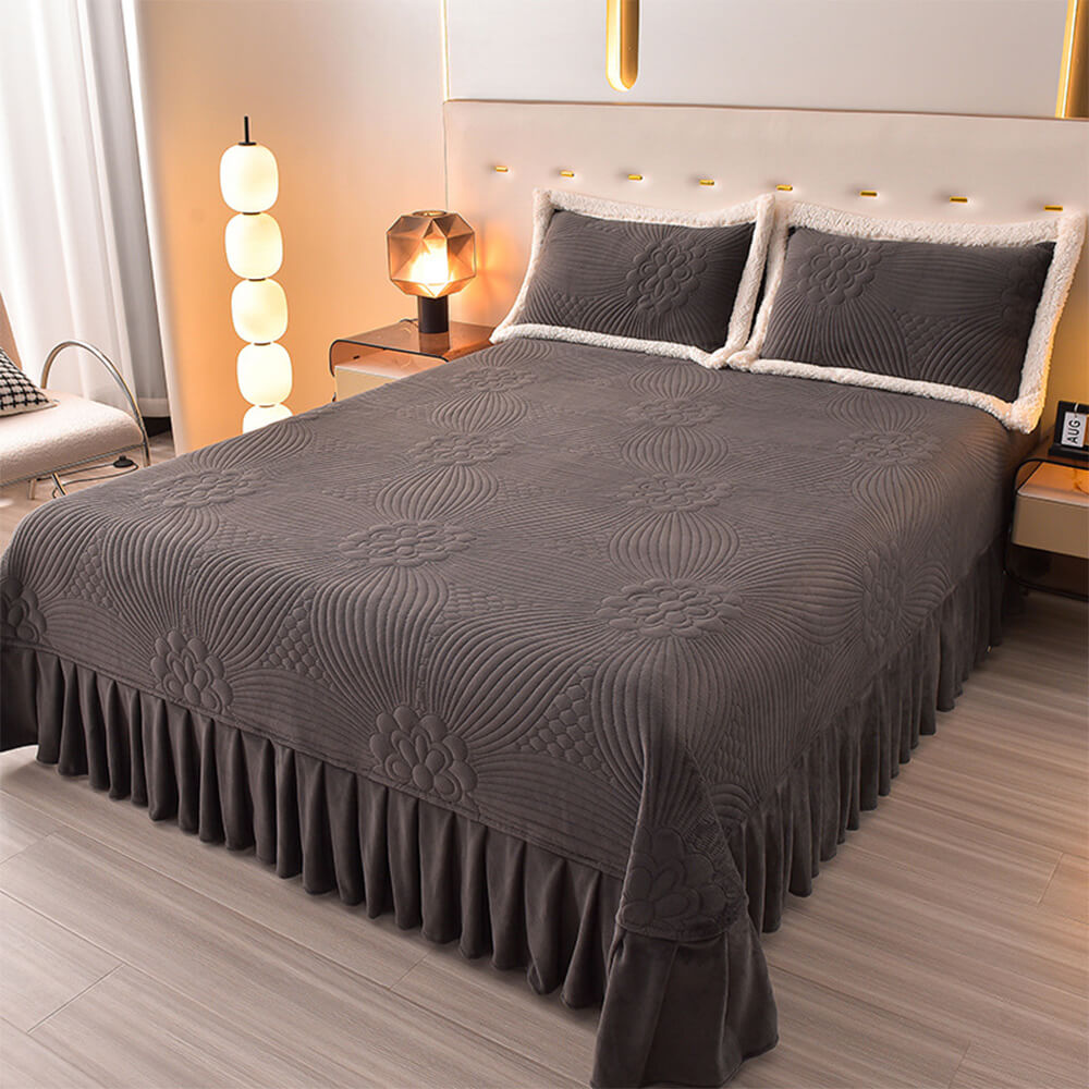 Floral Quilted Cosy Thickened Milk Fleece Bed Skirt Set