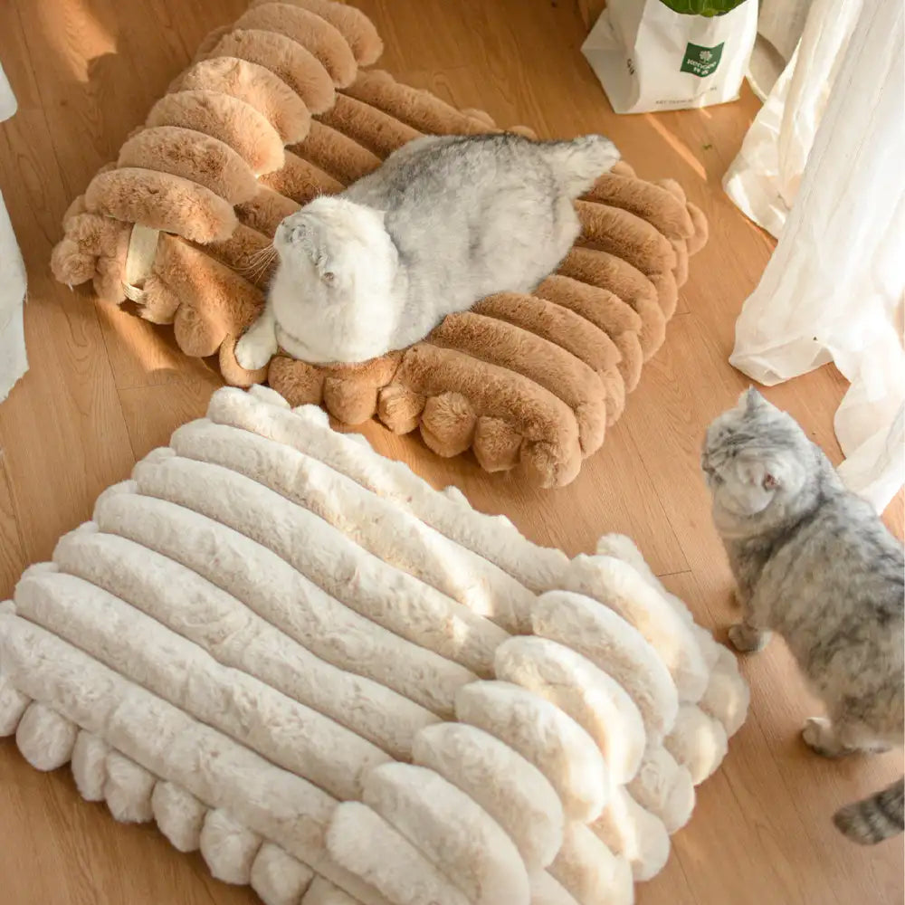 Softness Faux Rabbit Fur Warming Pillow Dog Bed - Cosy Cloud