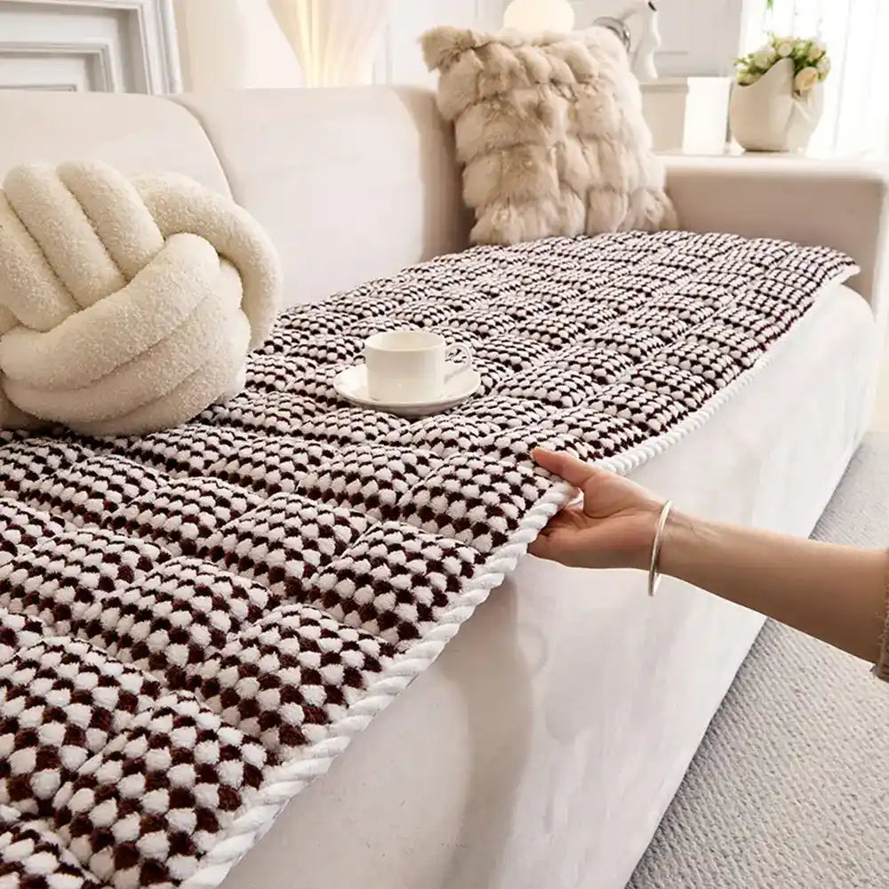 Thick Quilted Anti-Slip Plush Dot Pet-Friendly Pad Sofa Cover