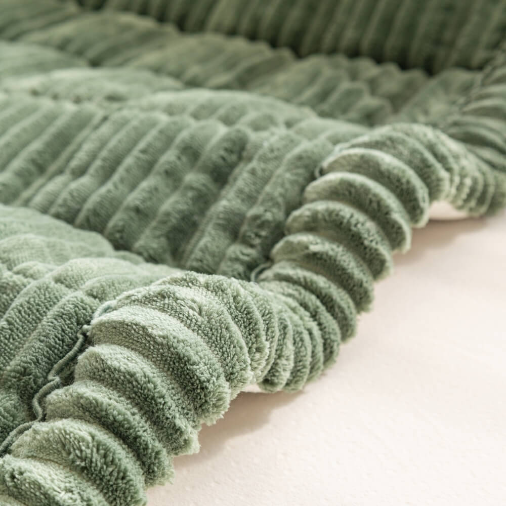 Lazy Soft Flannel Breathable Pet Mat Non-slip Corner Couch Cover