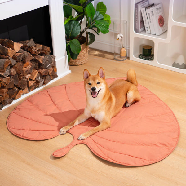 Calming Dog Blanket - Leaf Shape
