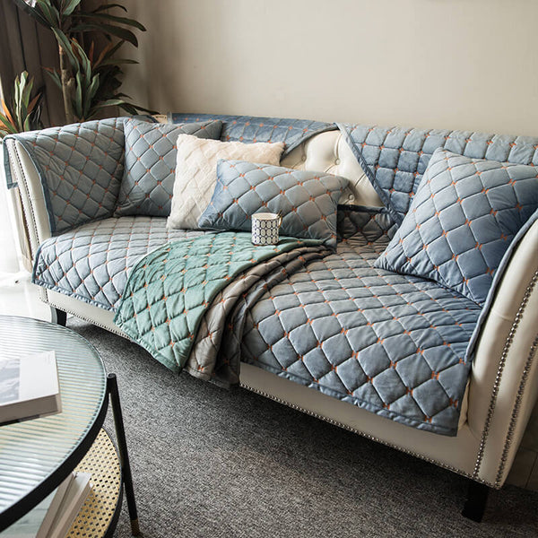 Luxury Quilted Velvet Non-Slip Sofa Cover