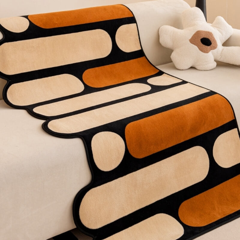 Modern Irregular-Shaped Chenille Scratch-Resistant Sofa Cover