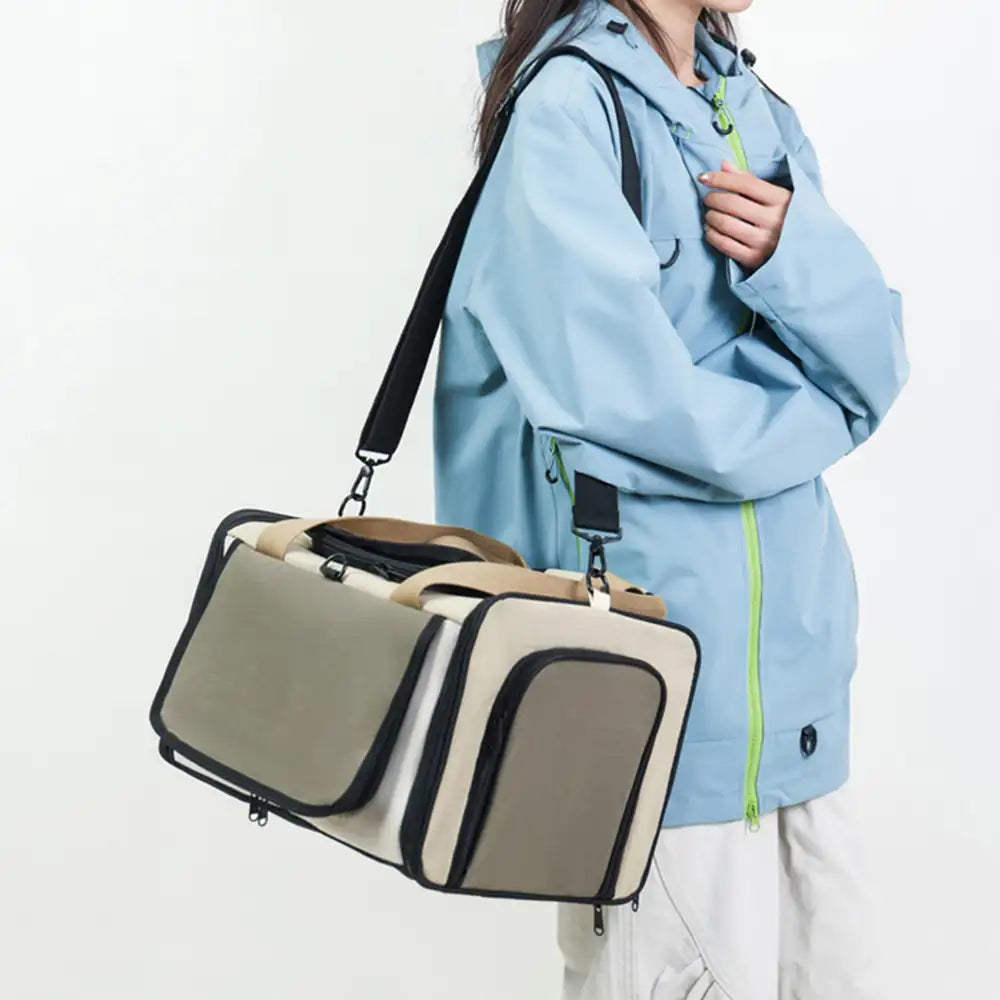 Outdoor Portable Breathable Large-Capacity Expandable Cat Carrier Bag Airline Approved