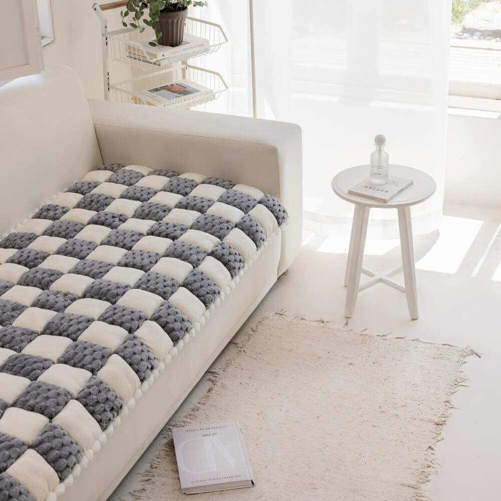 Plush Handmade Colour Block Dog Mat Soft Furniture Protector Non-Slip Sofa Cover