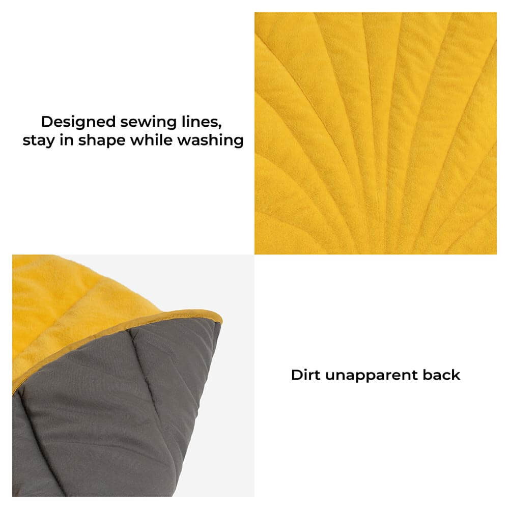 The Leaf Collector - Plush Leaf-Shaped Washable Dog Mat