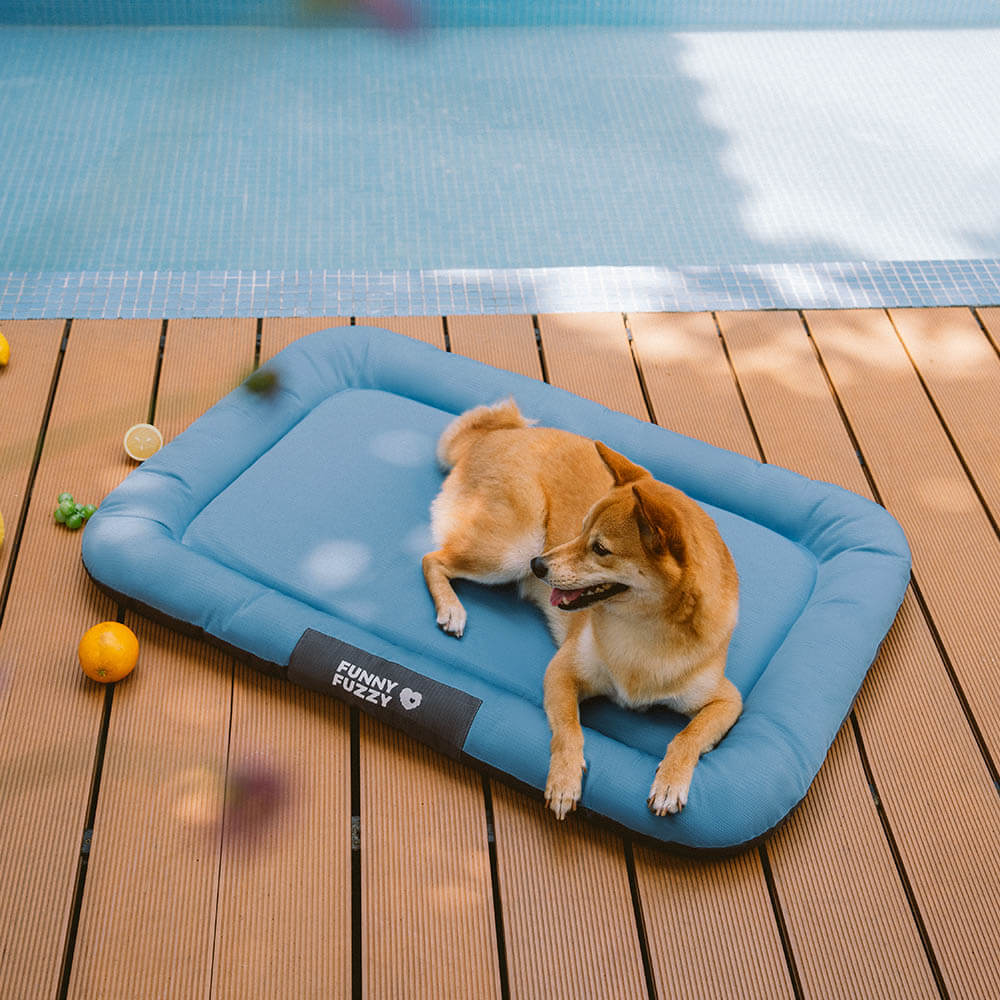 Outdoor Waterproof & Scratch-Resistant Colour-blocked Orthopaedic Dog Mat - Trek Lounge