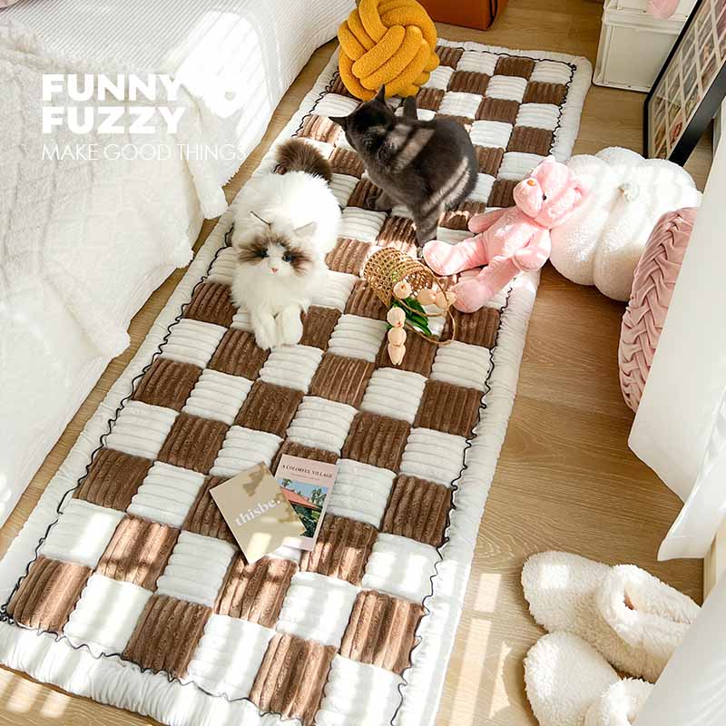 Cream-Coloured Large Plaid Square Pet Carpet Bed Sofa Cover